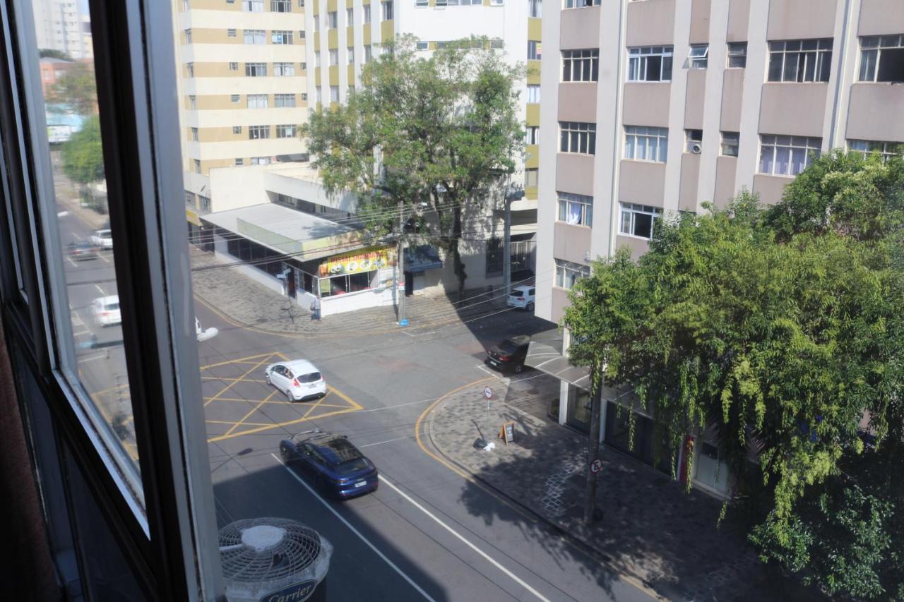 Apartamento Central Proximo A Rodoviaria E Faculdades Curitiba Luaran gambar