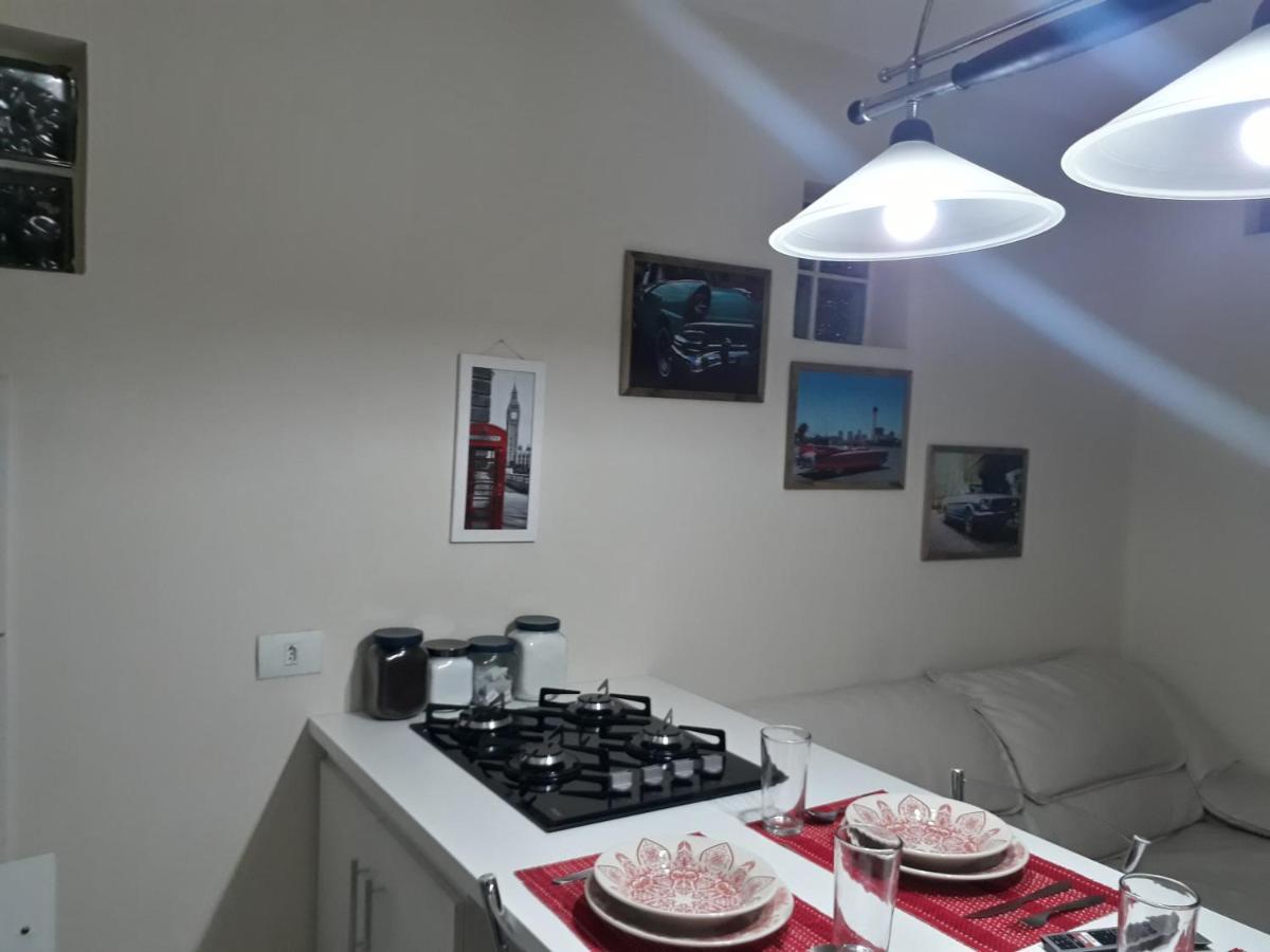 Apartamento Central Proximo A Rodoviaria E Faculdades Curitiba Luaran gambar